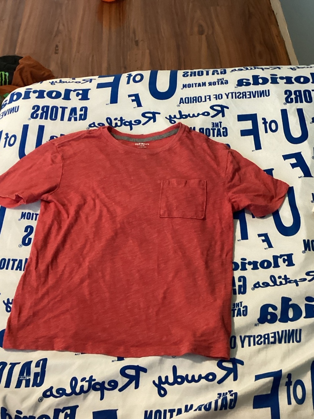 Old Navy Heathered Red Crewneck Tee with Gray Trim